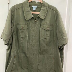 LIZ & ME SIZE 3X SHORTSLEEVE GREEN DENIM TOP WORE ONCE ZIP UP FRONT POCKETS